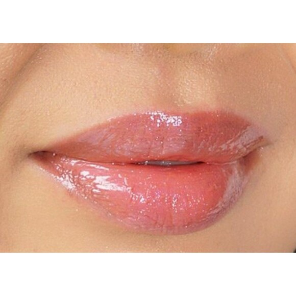 NIB Charlotte Tillbury Collagen Lip Bath Gloss in Rosy Glow - Soft Pinky Nude - Picture 4 of 5